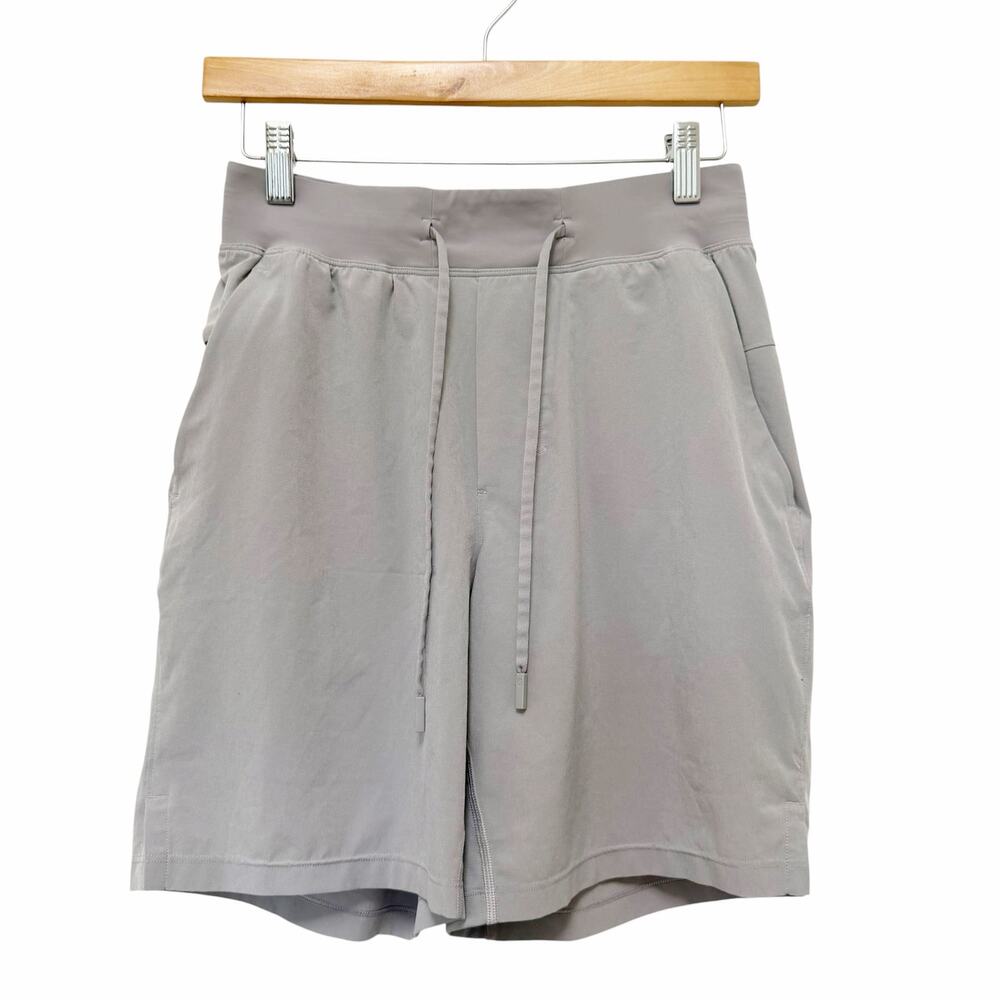 Lululemon Gray THE Short Linerless 7" Sz XS